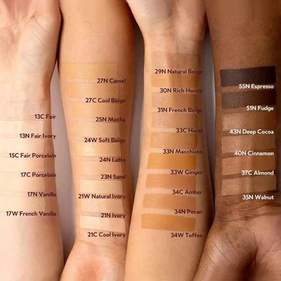 TIRTIR Mask Fit Red Cushion SsPF40 PA++ długotrwały mini podkład do twarzy w kompakcie 27N Camel 4,5 g
