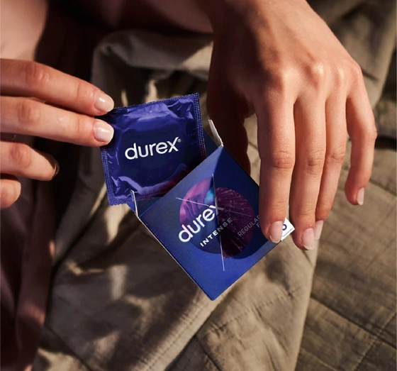 Durex Intense stymulujące prezerwatywy z wypustkami i prążkami 10 szt