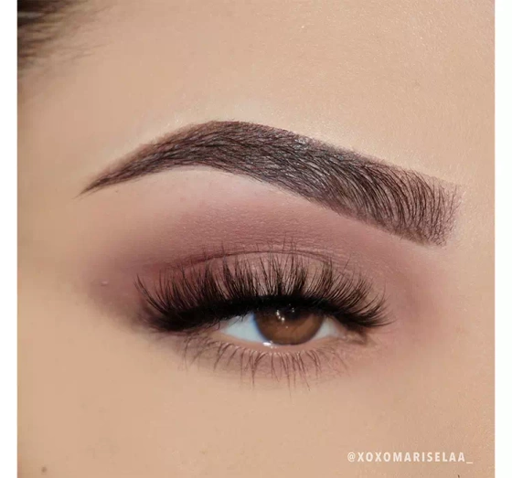 MOIRA AT GLANCE MATOWY CIEŃ DO POWIEK W KREDCE 07 ROSE BEIGE 1,5G