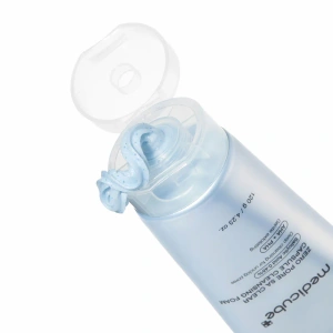 Medicube Zero Pore SA Clear Capsule Cleansing Foam oczyszczająca pianka do twarzy z mikrokapsułkami egzosomów i kwasami 120 g